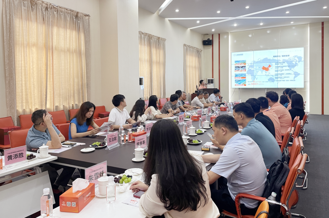 修建行业央国企及头部民企考察团一行莅临一定发集团考察交流