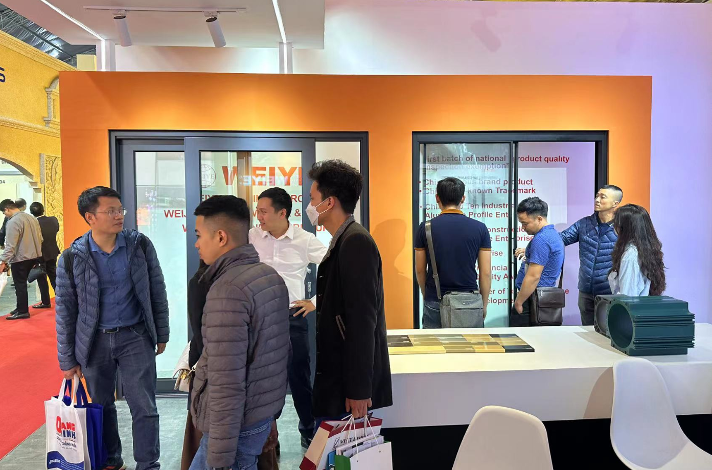 东南亚双展“狂飙”，，，一定发铝材亮相越南、菲律宾建材展